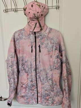 Women's Pink Camo Softshell Jacket & Hat.xlnt.cond. Guides Choice&real Tree
